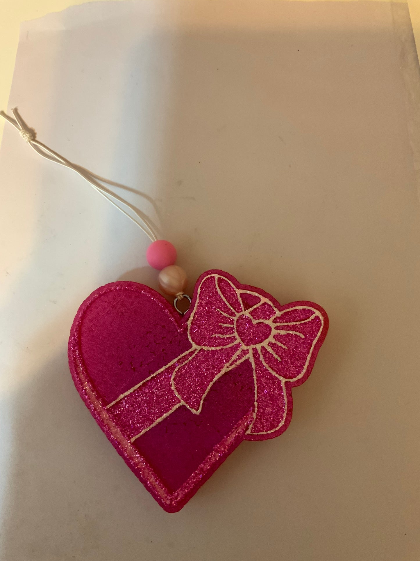 MTO {Heart with Bow} Freshie
