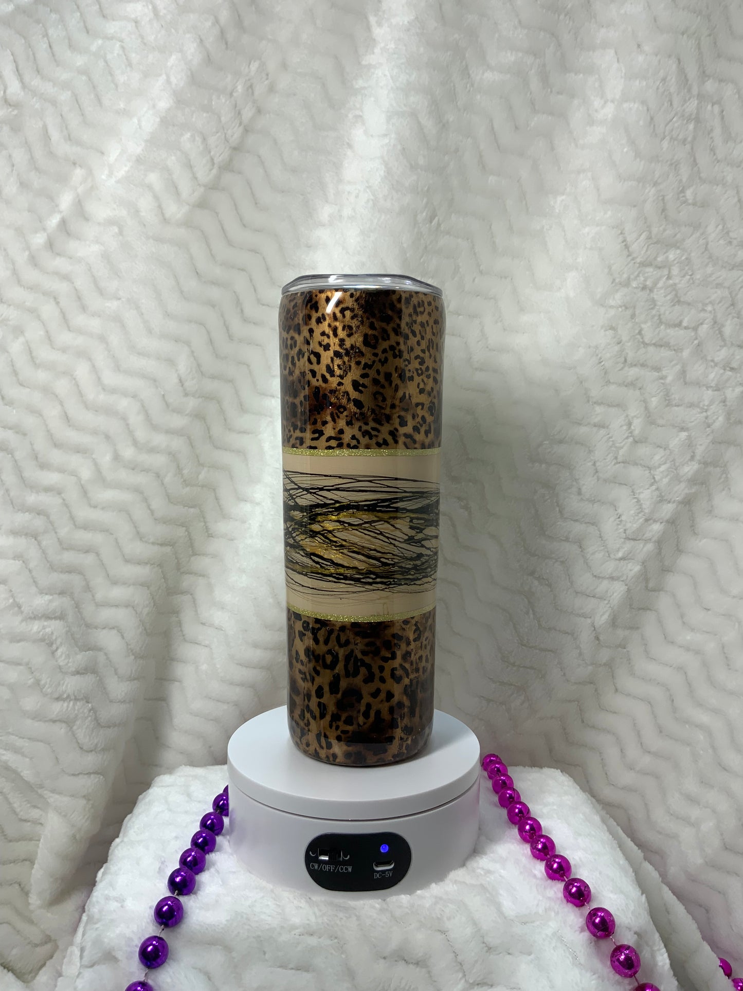 RTS {Brown leopard} Foil base 24 oz Plump