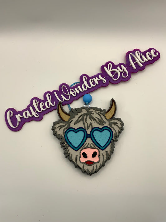MTO {Highland With Heart Glasses} Freshie