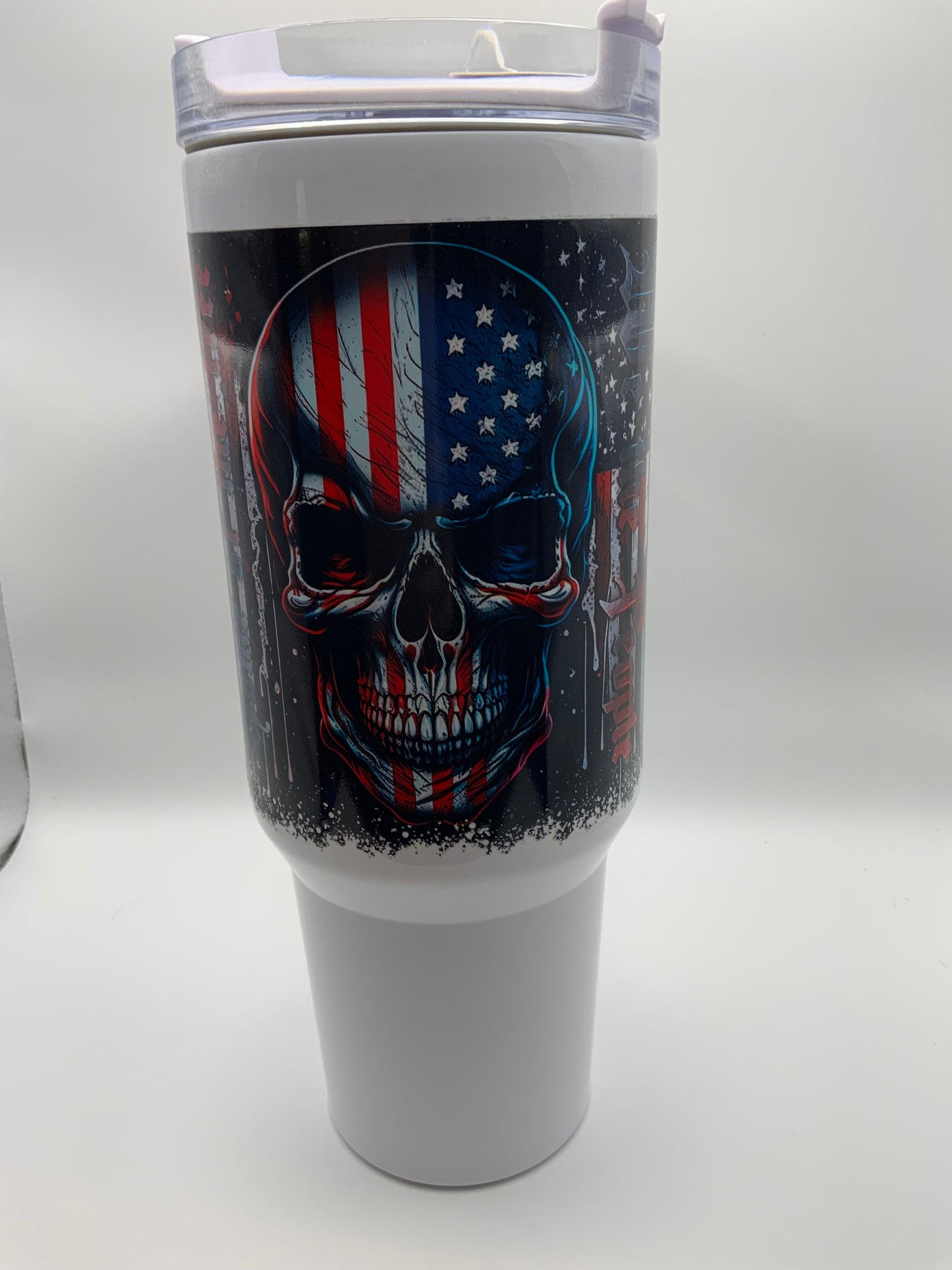 RTS {We The People White Handle} 40 oz