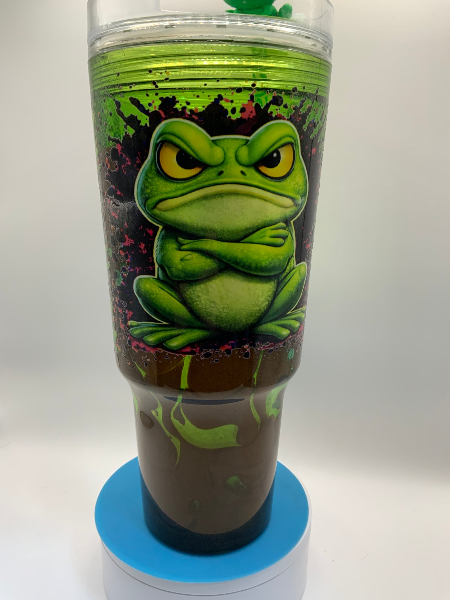 RTS {Mad Frog} 40 oz Lava Snow Globe Cup