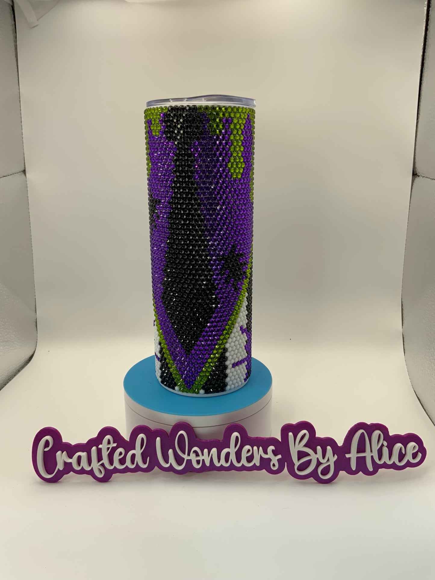RTS {It’s Showtime} 20 oz Skinny
