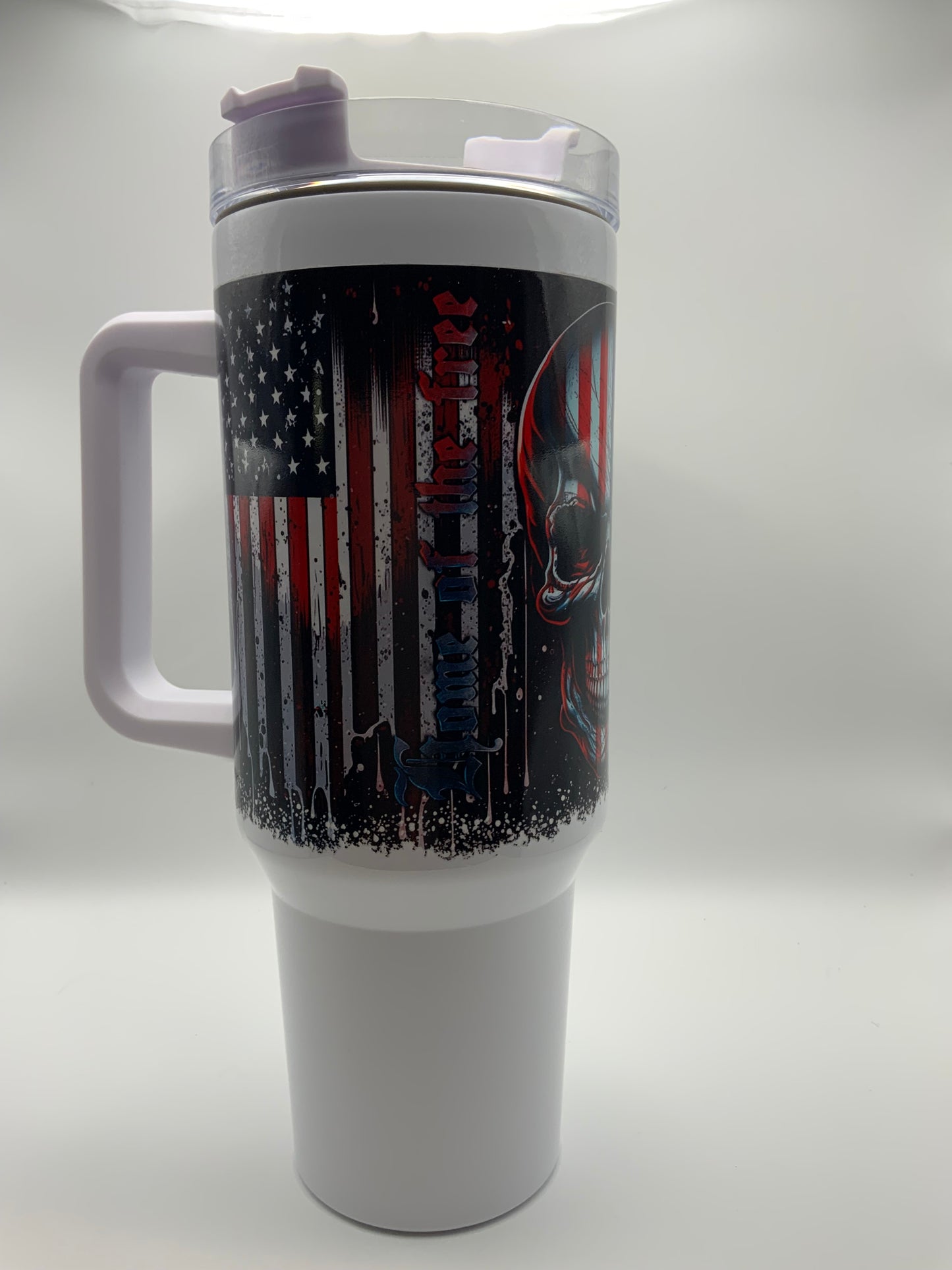 RTS {We The People White Handle} 40 oz