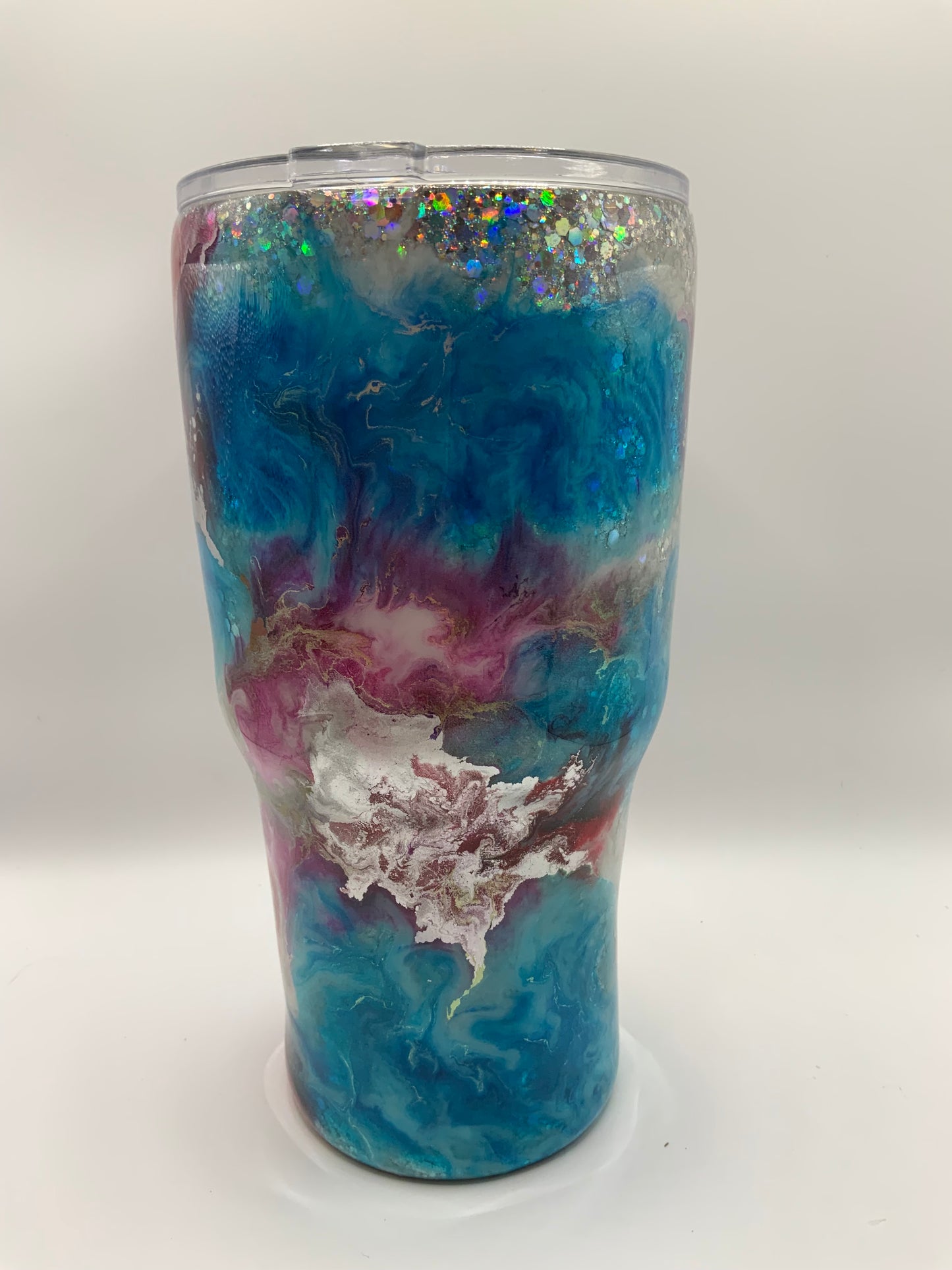 RTS {Butterfly} 30 oz Curved