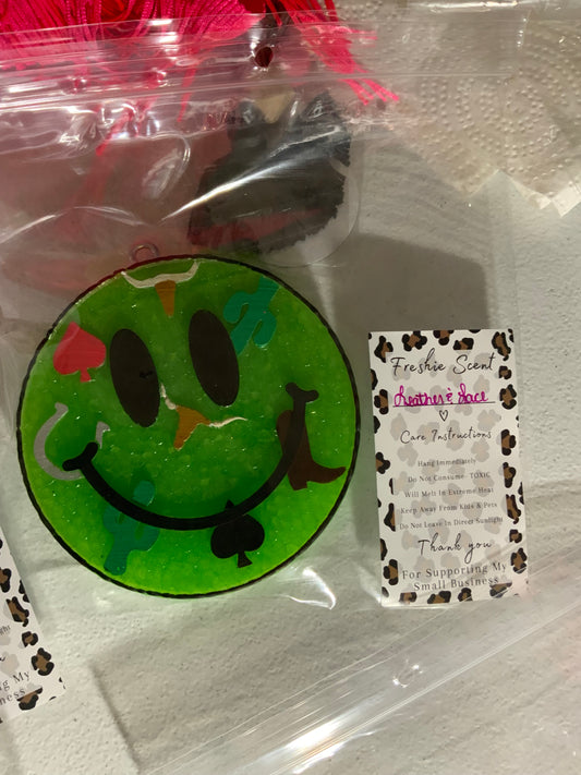 MTO {Western Smiley} Freshie