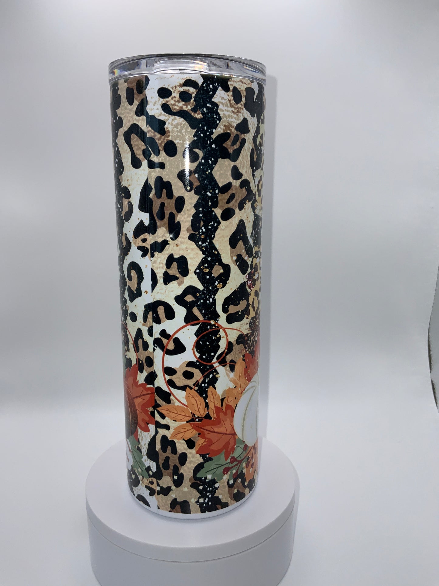 RTS  {Pumpkin Vibes} 20oz Skinny