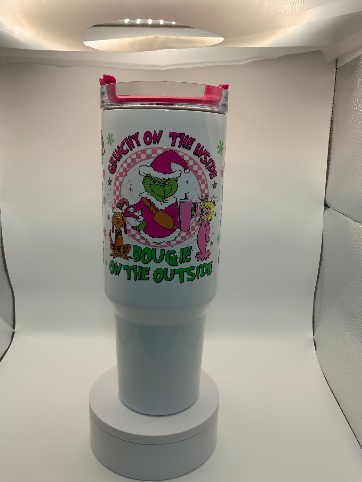RTS Pink Handle {Grinch Christmas} 40 oz