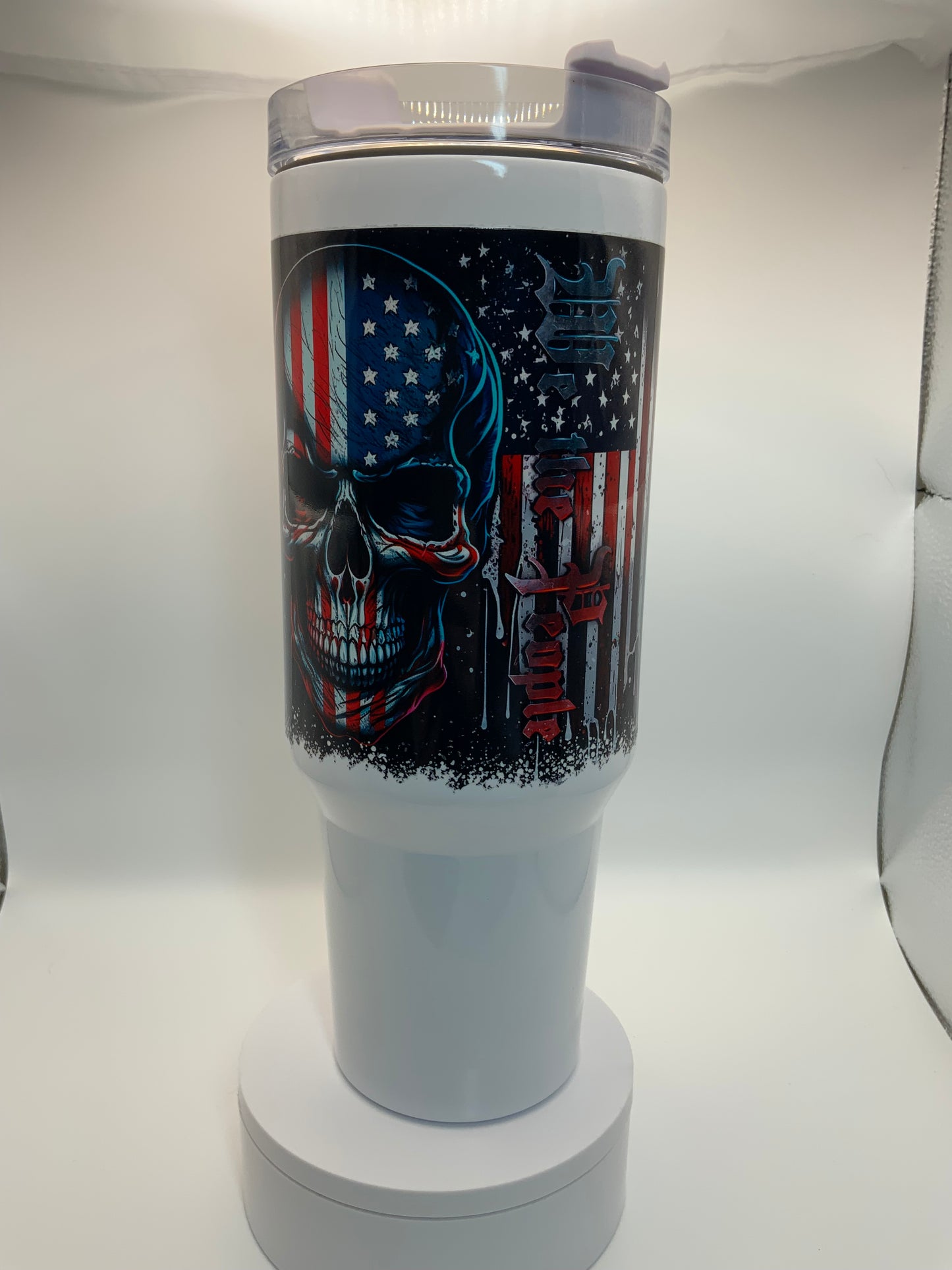 RTS White Handle {We The People Flag} 40 oz